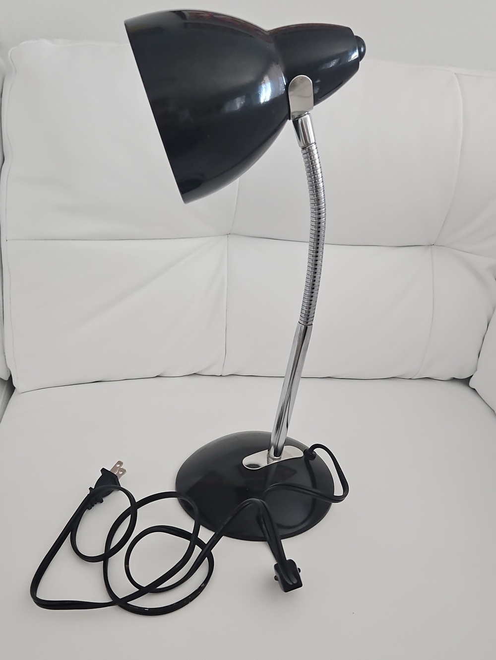 Black Metal Intertek Gooseneck Desk Lamp